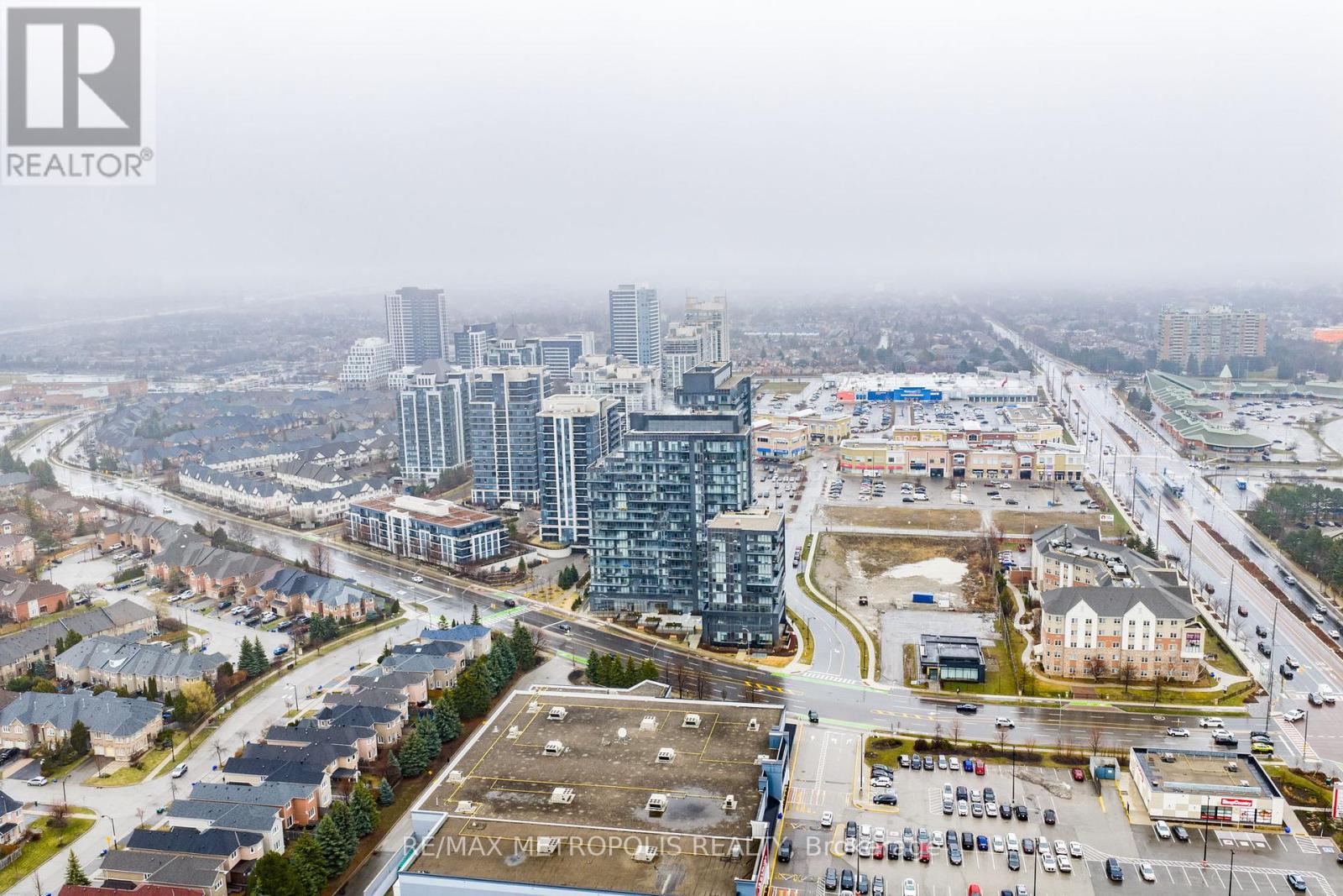 509W - 10 GATINEAU DRIVE, Vaughan, Ontario