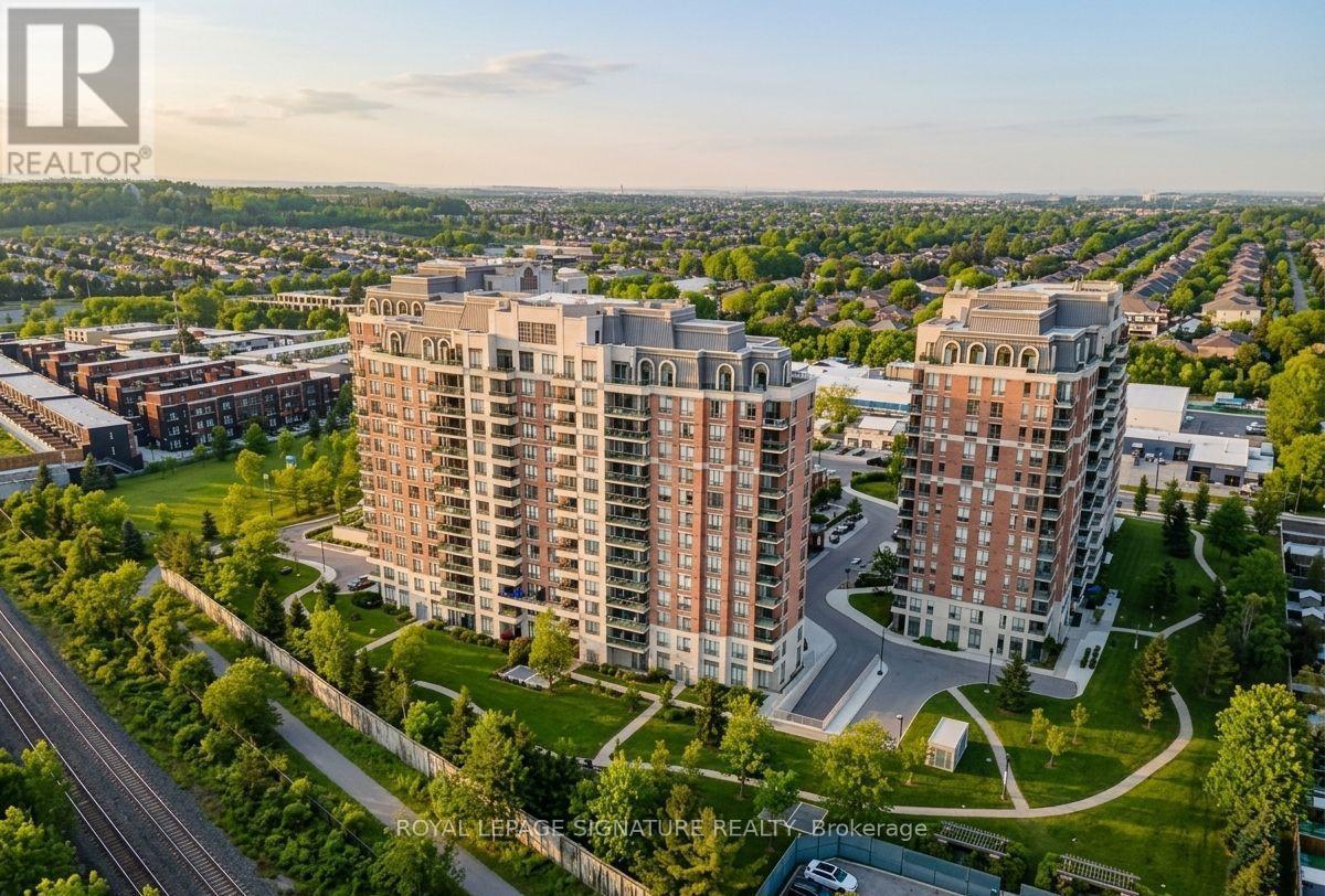 707 - 330 Red Maple Road, Richmond Hill, Ontario  L4C 0T6 - Photo 2 - N13112676
