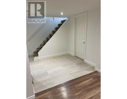 560 HEMAN STREET, Newmarket, Ontario