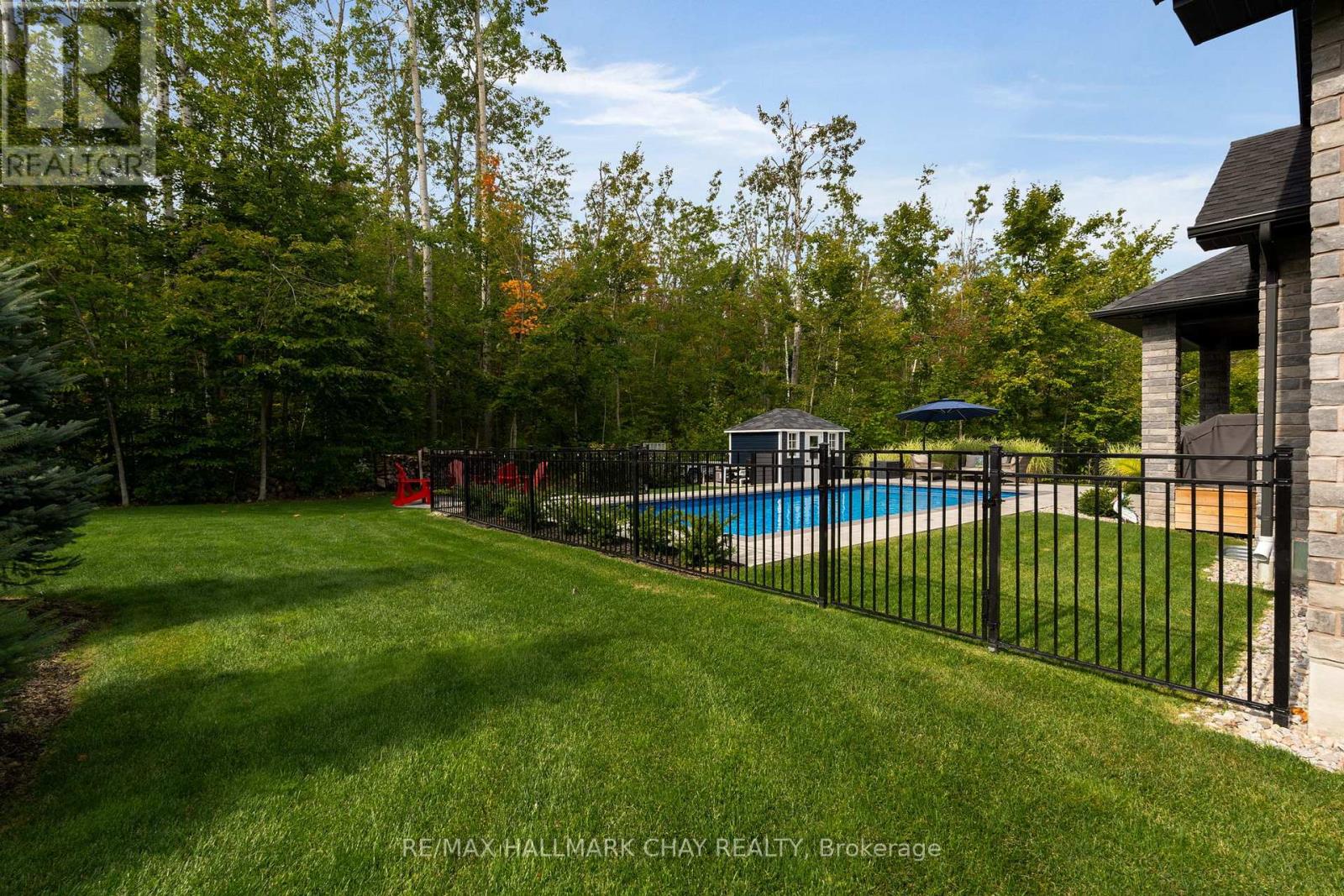 8 Byers Street, Barrie, Ontario  L9X 2A3 - Photo 34 - S13112540