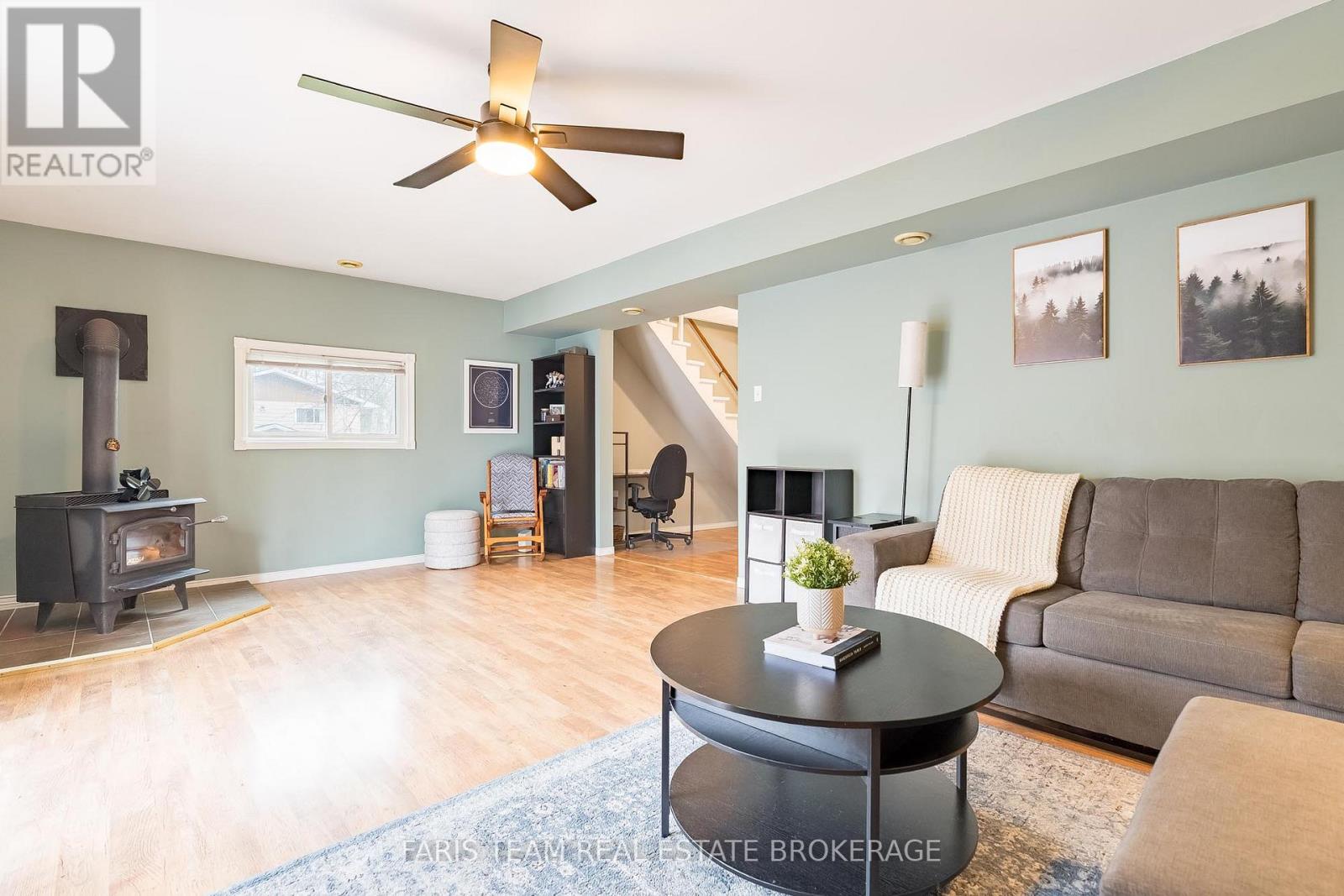 46 Hearthstone Drive, Tay, Ontario  L0K 2C0 - Photo 14 - S13112546