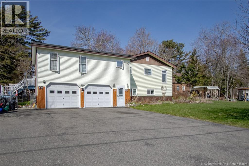 38 Fern Avenue, Grand Bay-Westfield, New Brunswick E5K 2N8 - Photo 1 - NB138706