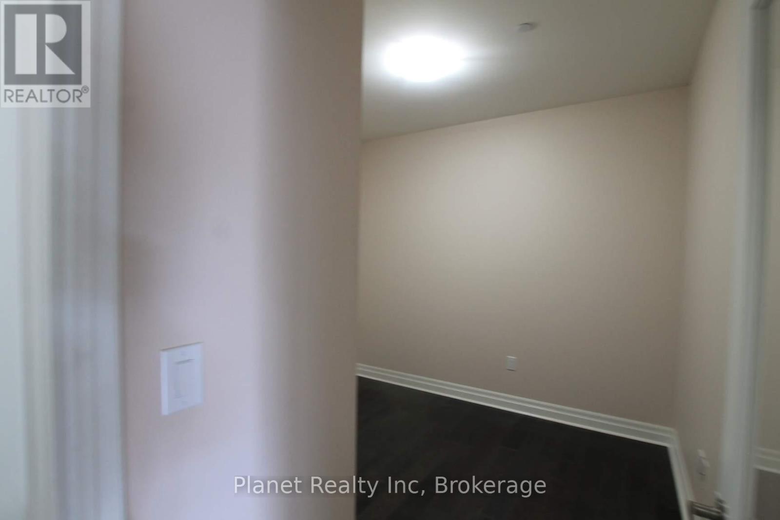 312 - 150 Wellington Street E, Guelph, Ontario  N1H 3R2 - Photo 3 - X13047434