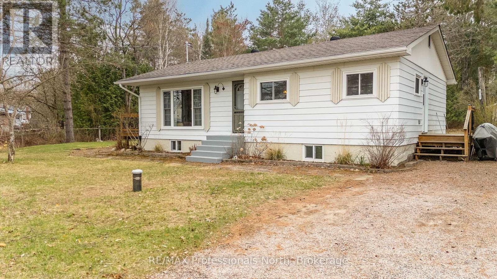 2195 Loop Road, Highlands East, Ontario  K0L 3C0 - Photo 43 - X13099490