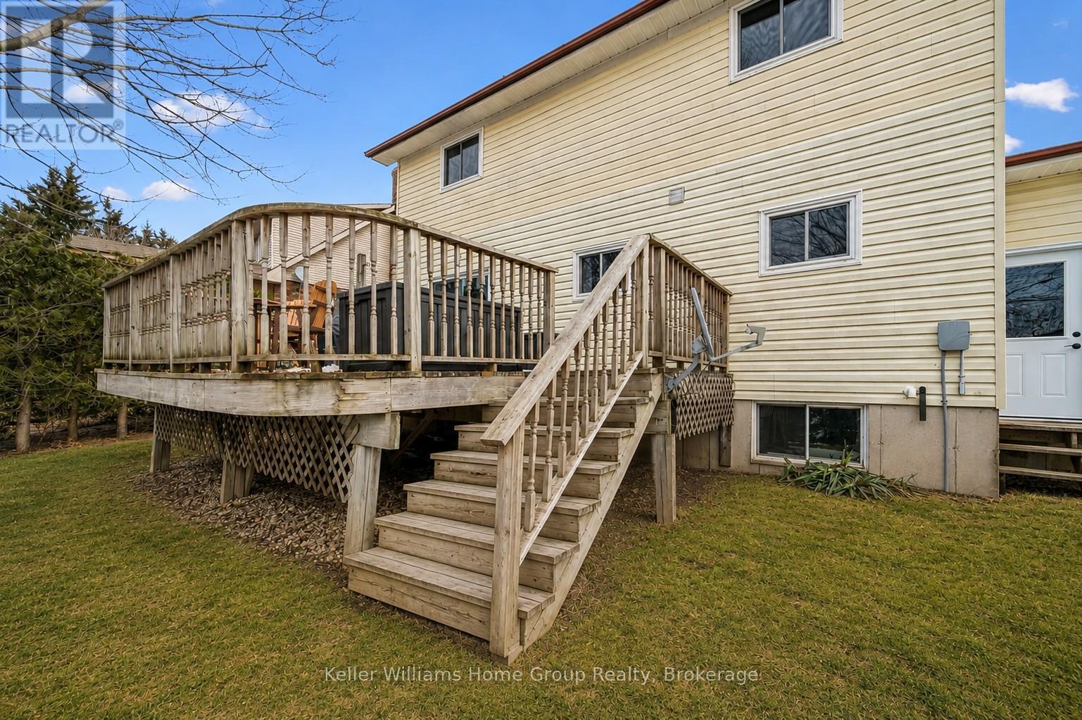 28 Edward Street, Mapleton, Ontario  N0G 1P0 - Photo 37 - X12911932