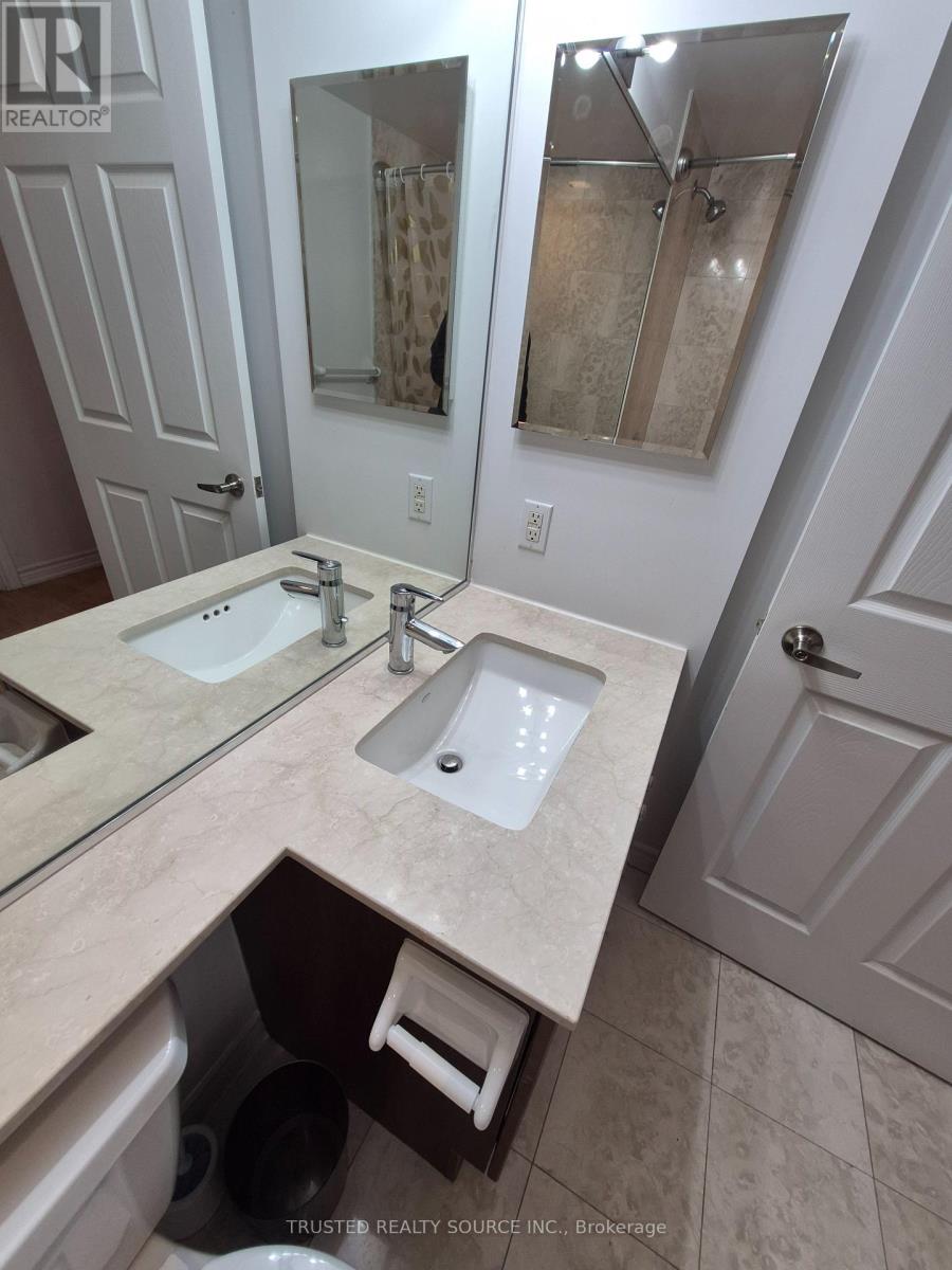 2514 - 761 Bay Street, Toronto, Ontario  M5G 2R2 - Photo 15 - C13041052