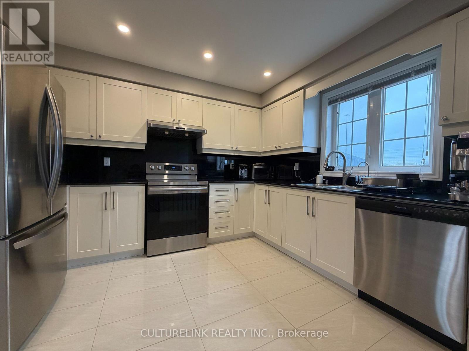 345 Caboto Trail, Markham, Ontario  L3R 5G6 - Photo 6 - N13112390