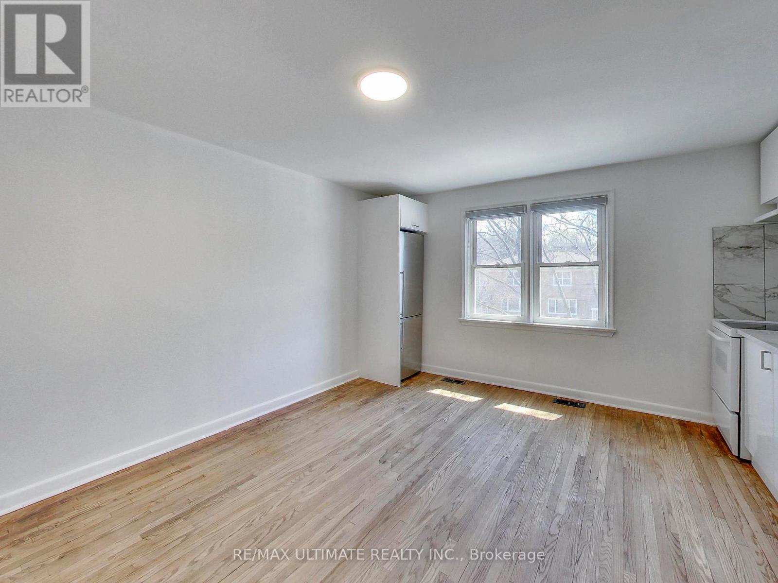 120 Edinborough Court, Toronto, Ontario  M6N 2E8 - Photo 17 - W13037248