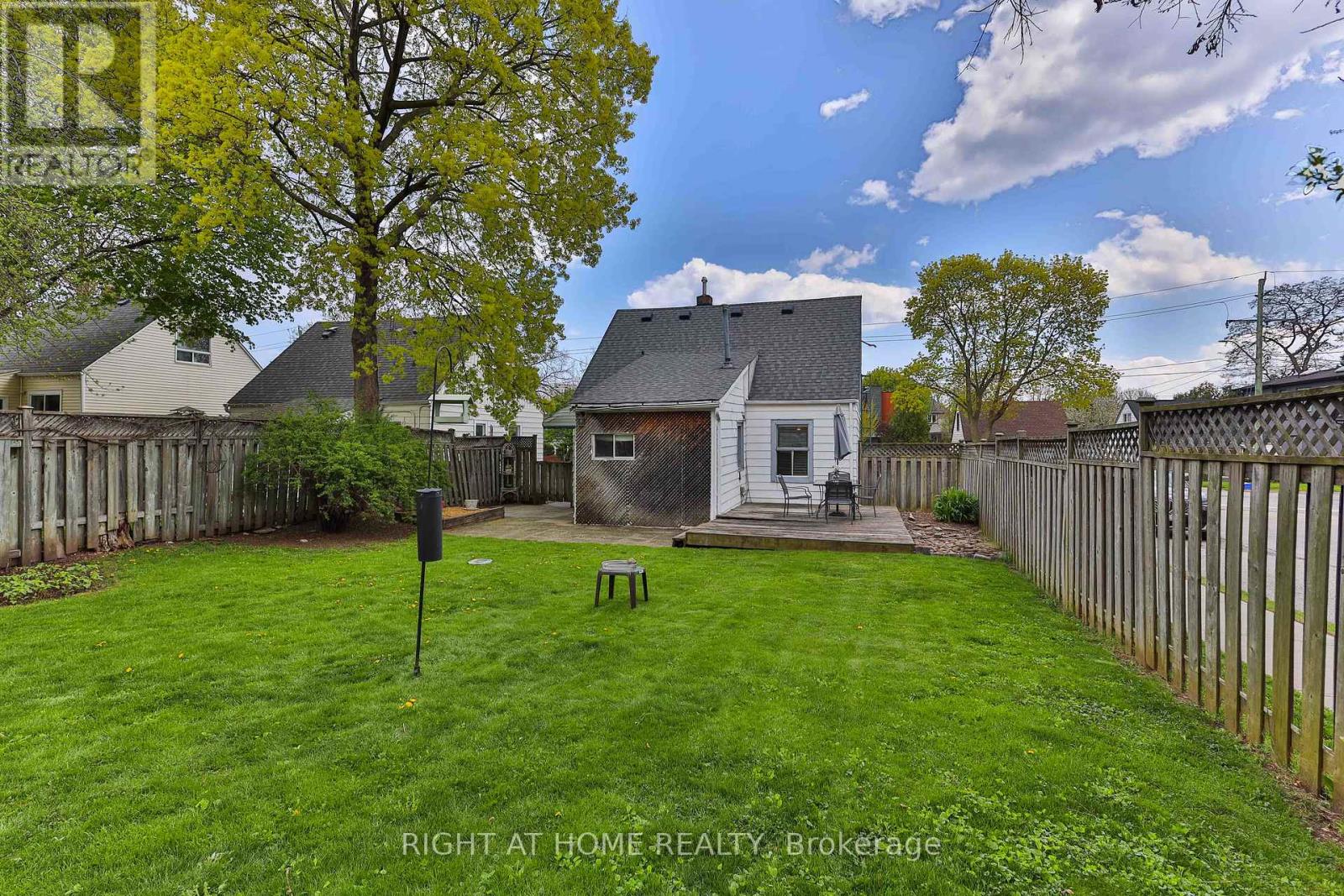 37 Stewart Street, Oakville, Ontario  L6K 1X3 - Photo 31 - W13112556