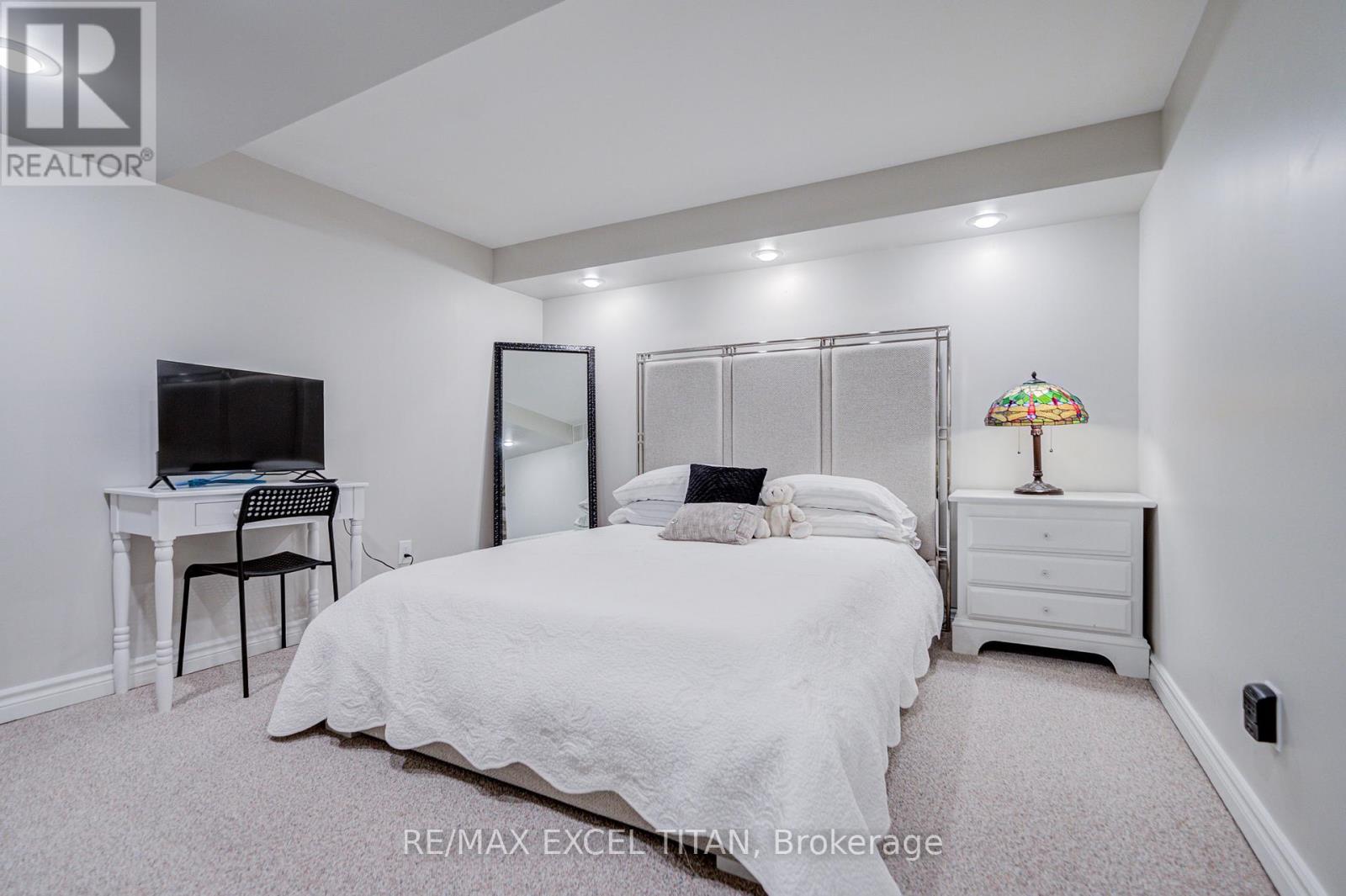 25 - 1725 The Chase, Mississauga, Ontario  L5M 4N3 - Photo 41 - W13112568