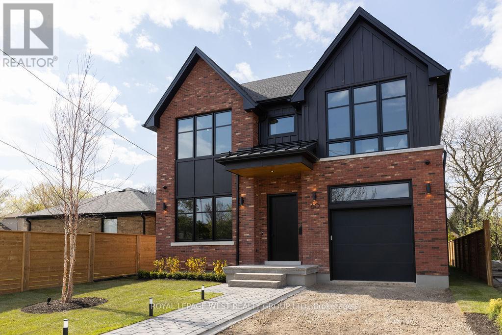 60 ATHOL AVENUE, Toronto, Ontario