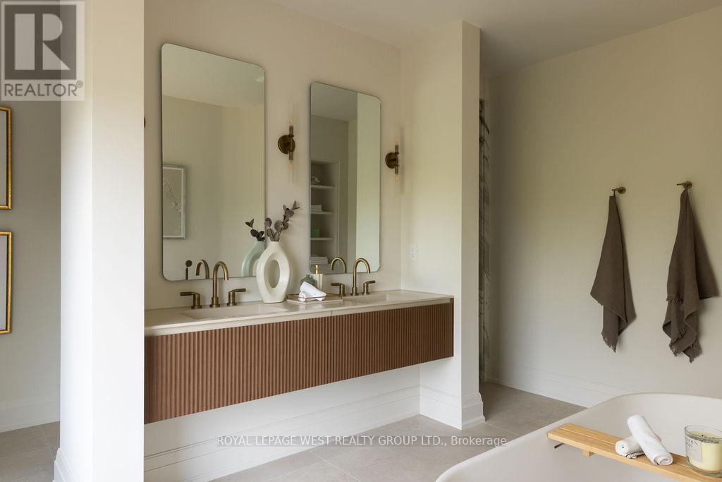 60 Athol Avenue, Toronto, Ontario  M8Z 2A8 - Photo 14 - W13112616