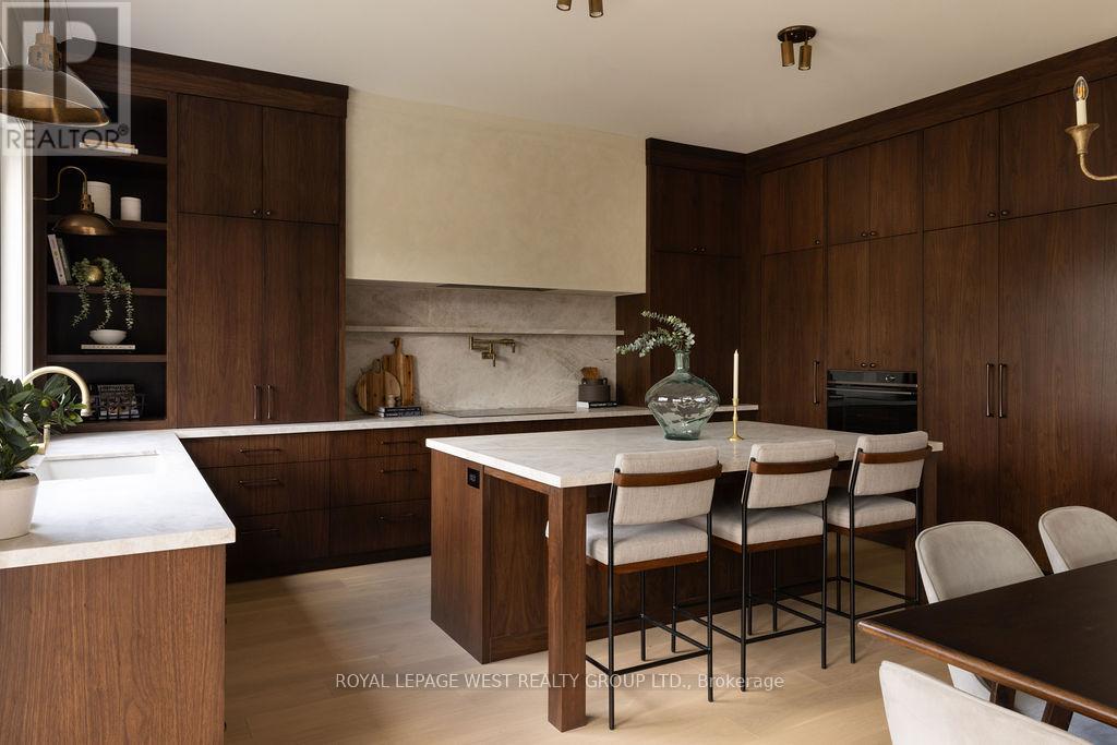 60 Athol Avenue, Toronto, Ontario  M8Z 2A8 - Photo 7 - W13112616