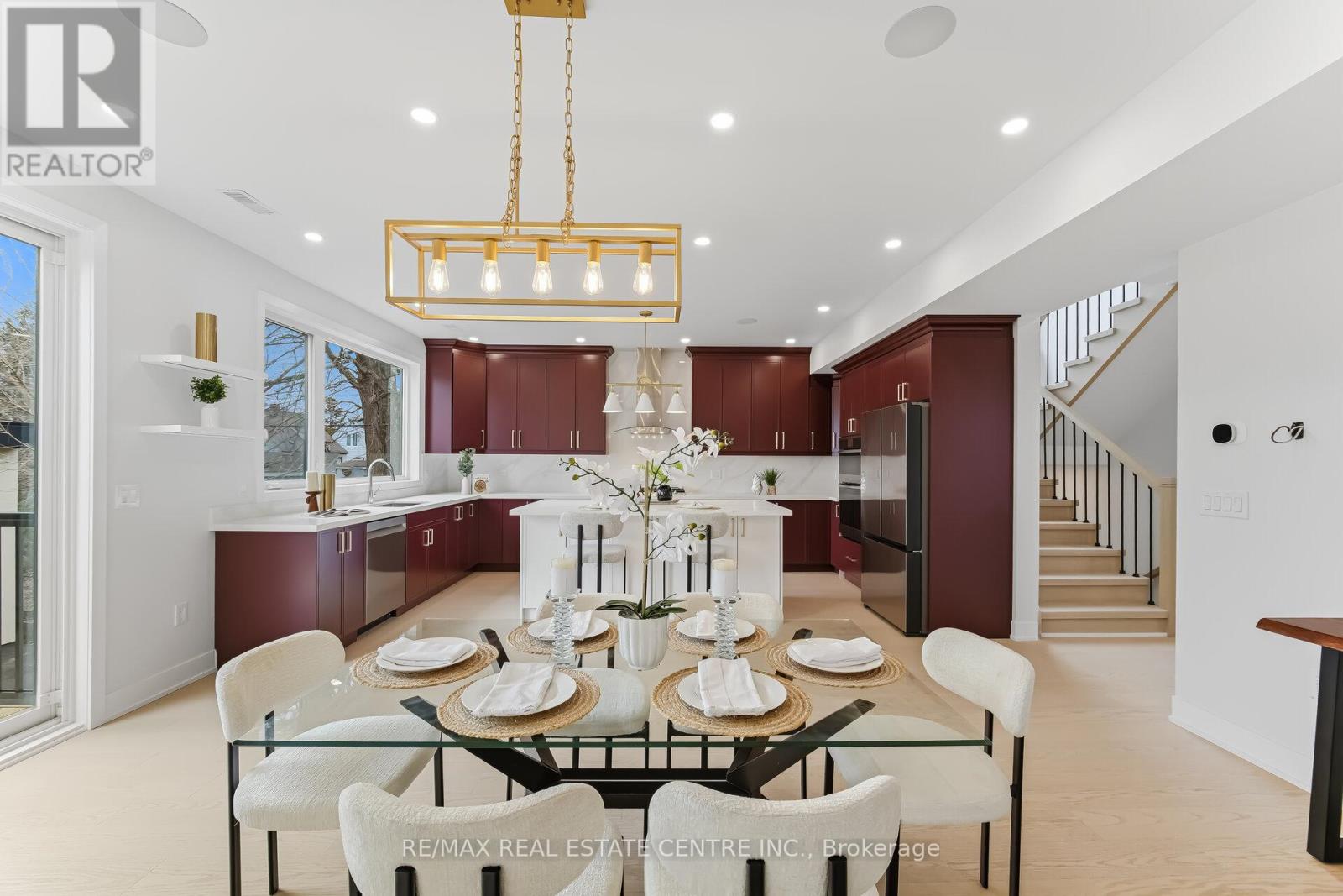 Main - 11 Bentley Drive, Toronto, Ontario  M8Z 3L9 - Photo 12 - W13112618