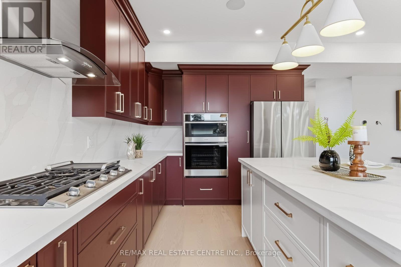 Main - 11 Bentley Drive, Toronto, Ontario  M8Z 3L9 - Photo 21 - W13112618