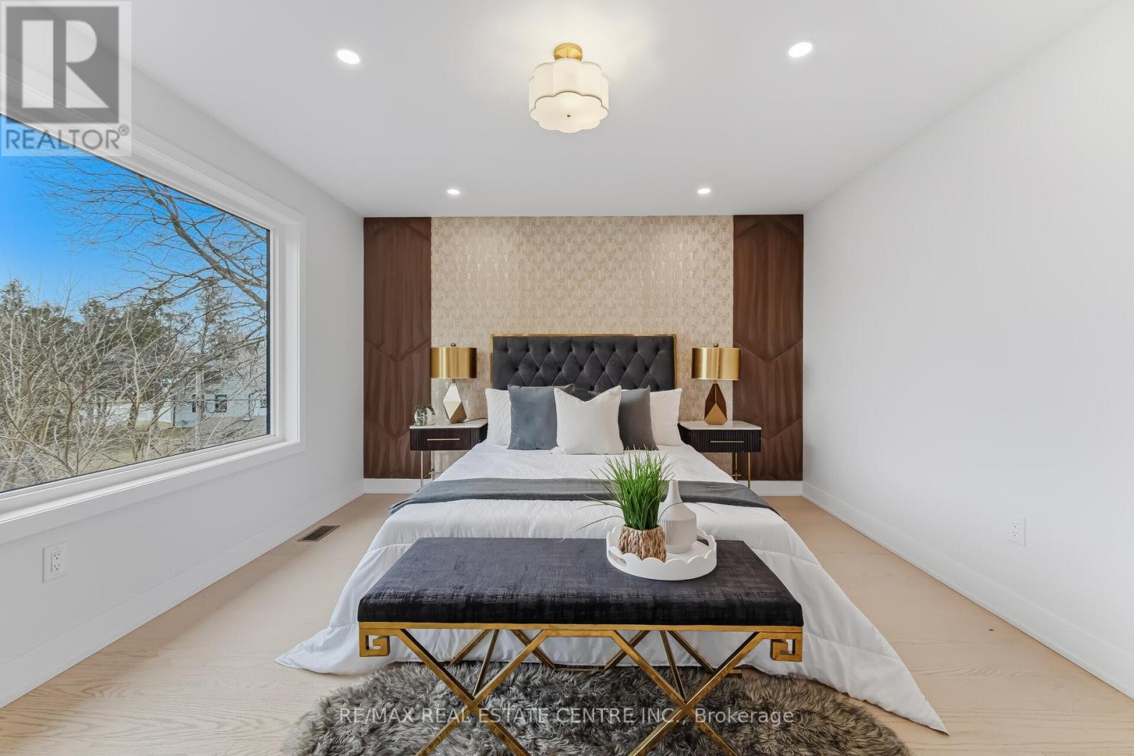 Main - 11 Bentley Drive, Toronto, Ontario  M8Z 3L9 - Photo 34 - W13112618