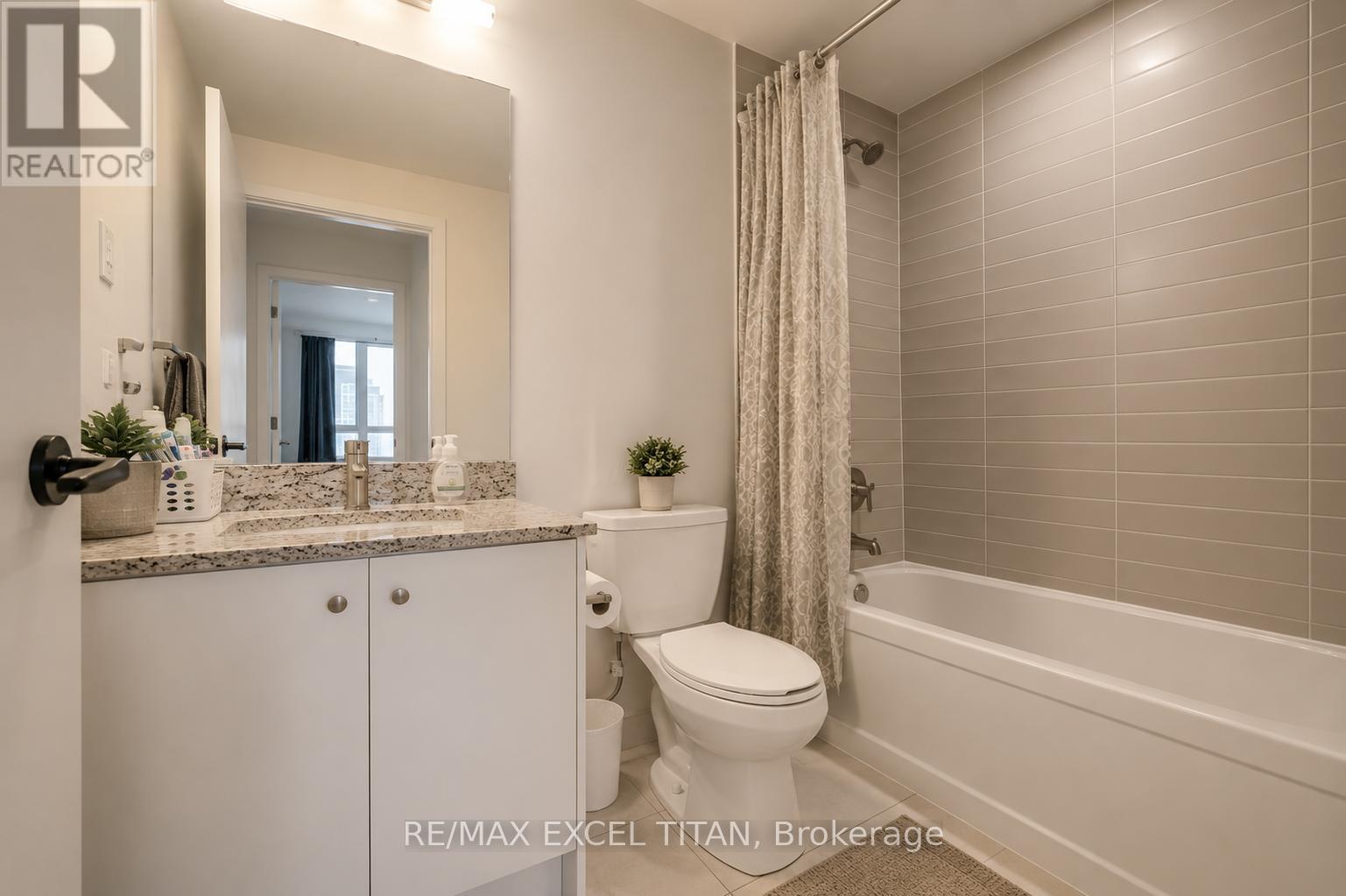 303 - 335 Wheat Boom Drive, Oakville, Ontario  L6H 7C2 - Photo 15 - W13112680