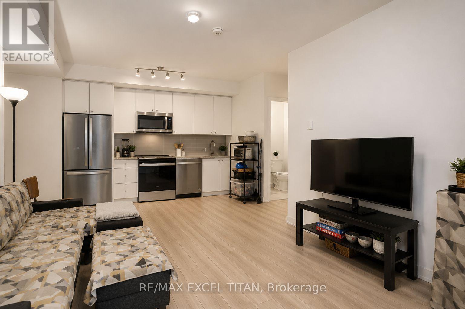 303 - 335 Wheat Boom Drive, Oakville, Ontario  L6H 7C2 - Photo 8 - W13112680