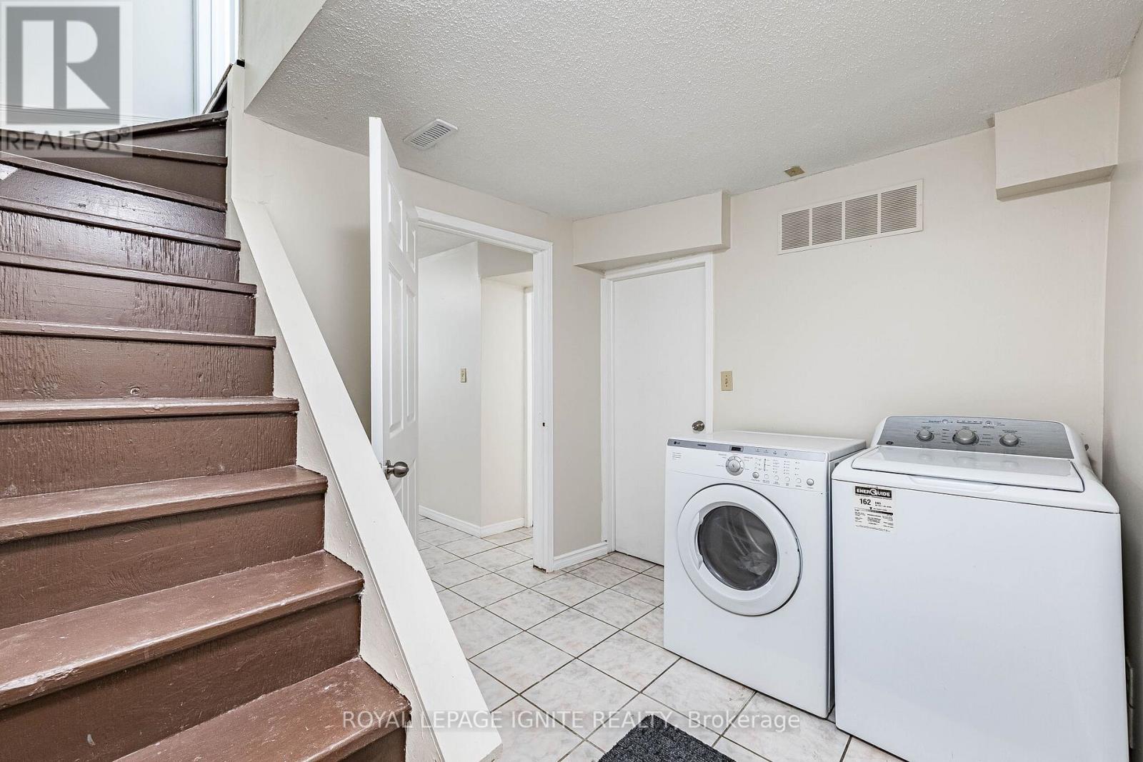 73 Cutters Crescent, Brampton, Ontario  L6Y 4M2 - Photo 37 - W13112754