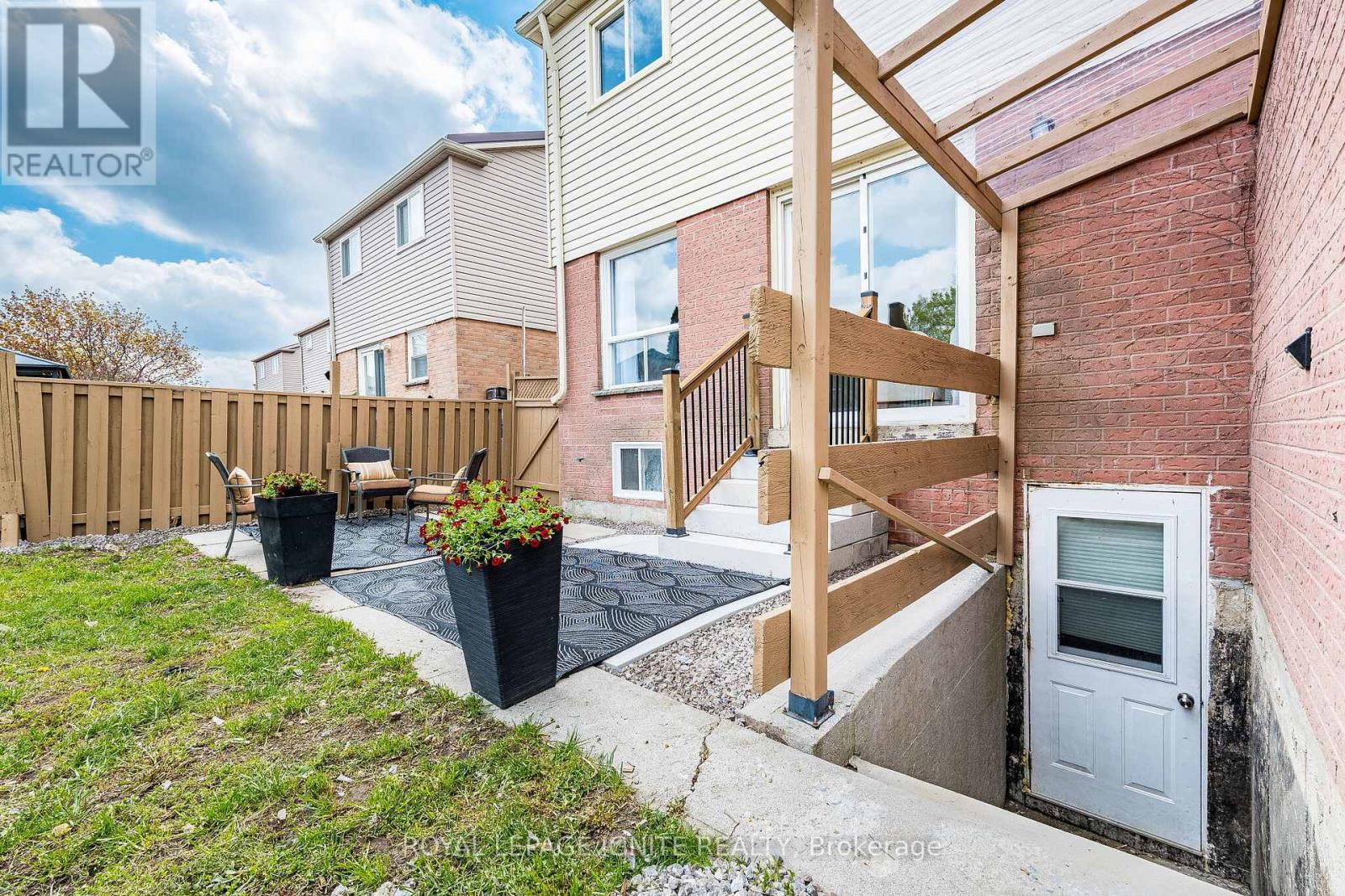 73 Cutters Crescent, Brampton, Ontario  L6Y 4M2 - Photo 49 - W13112754