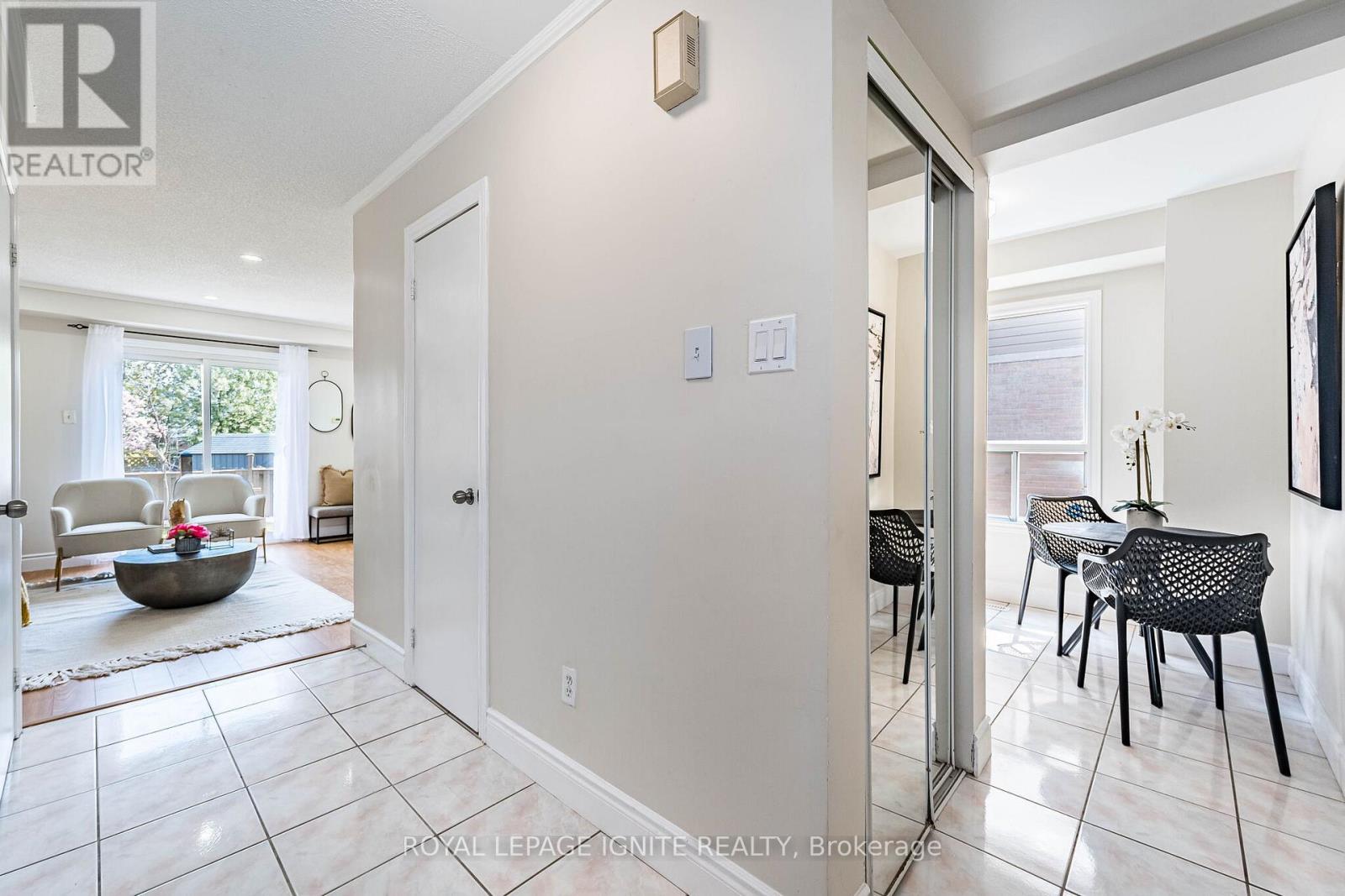 73 Cutters Crescent, Brampton, Ontario  L6Y 4M2 - Photo 6 - W13112754