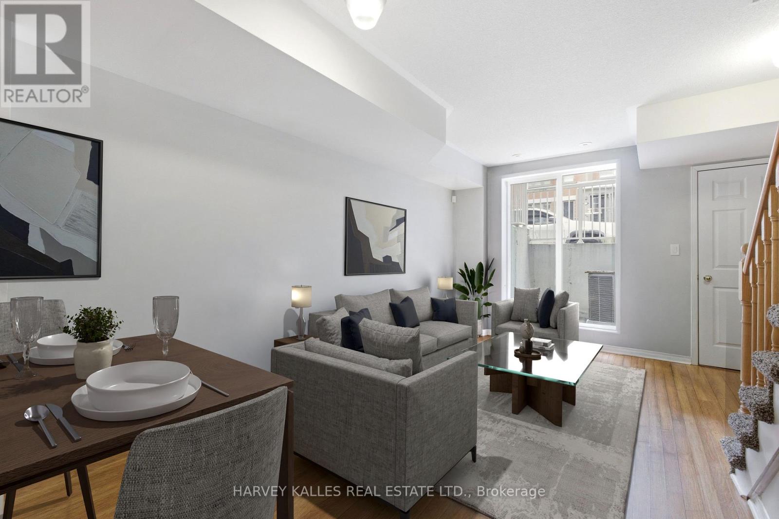 18 - 20 Turntable Crescent, Toronto, Ontario  M6H 4K9 - Photo 6 - W13112756