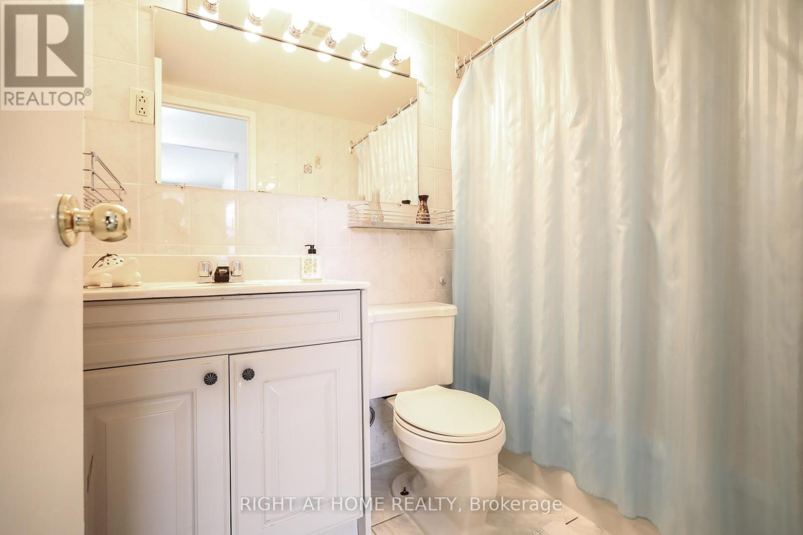 207 - 1455 Lawrence Avenue W, Toronto, Ontario  M6L 1B1 - Photo 12 - W13112780