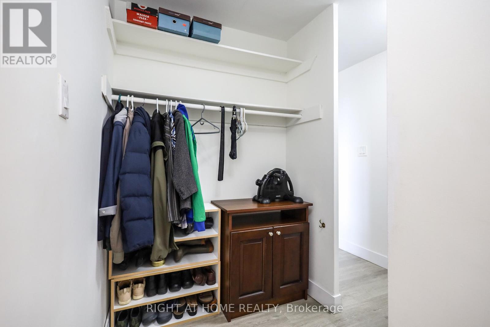 207 - 1455 Lawrence Avenue W, Toronto, Ontario  M6L 1B1 - Photo 21 - W13112780