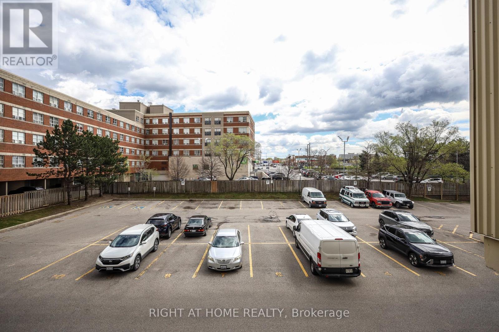 207 - 1455 Lawrence Avenue W, Toronto, Ontario  M6L 1B1 - Photo 23 - W13112780