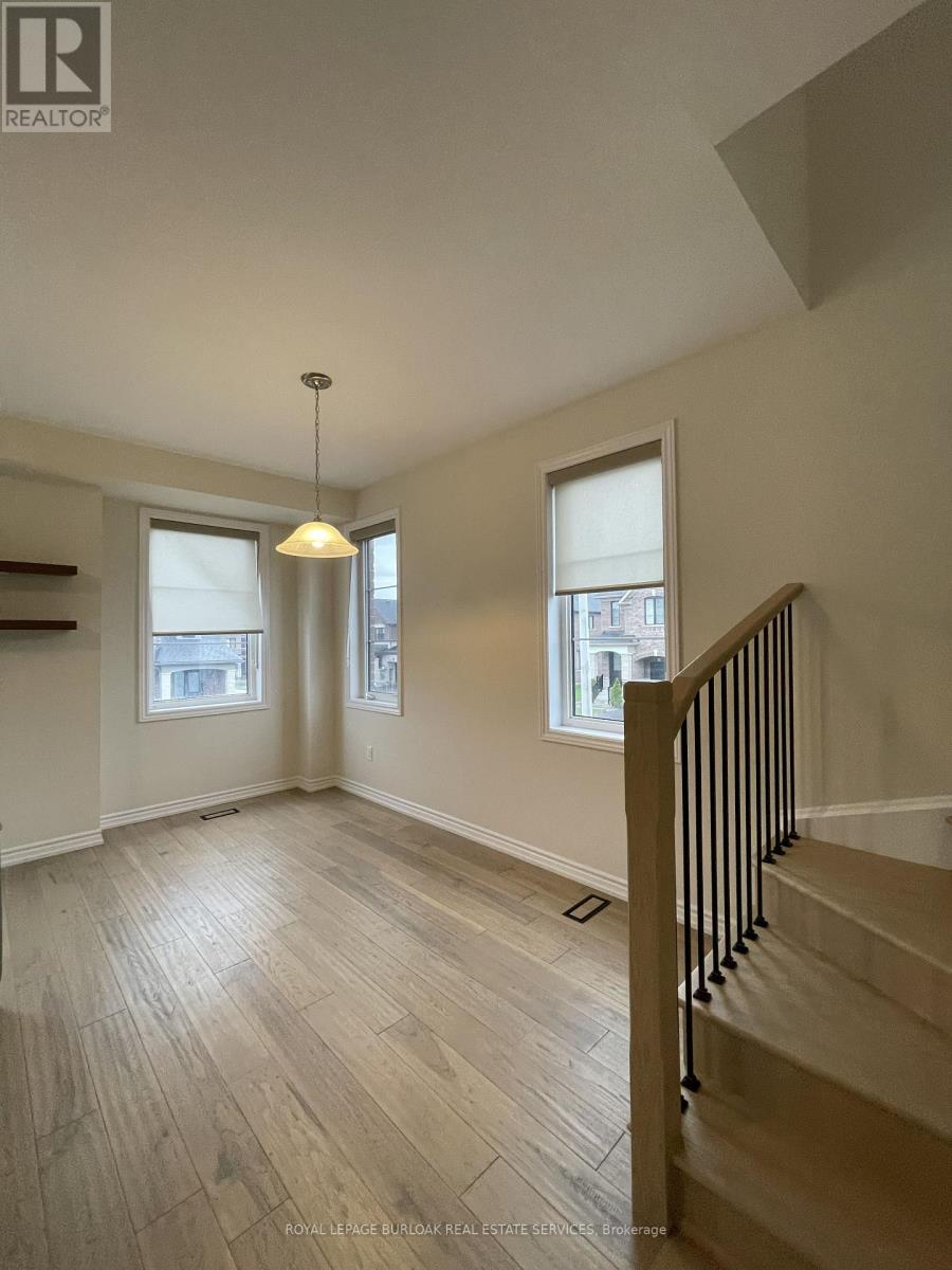 1373 Almonte Drive, Burlington, Ontario  L7P 0V8 - Photo 24 - W13112796