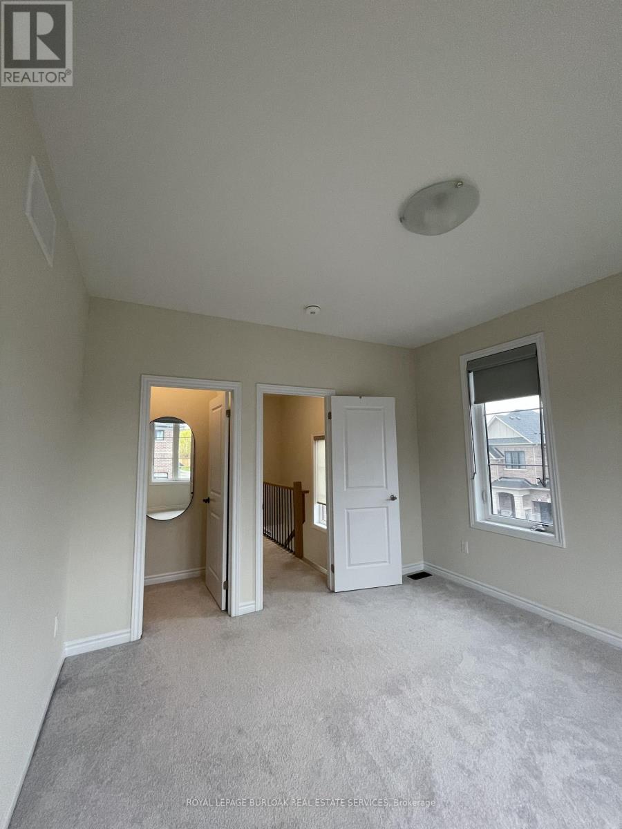 1373 Almonte Drive, Burlington, Ontario  L7P 0V8 - Photo 35 - W13112796