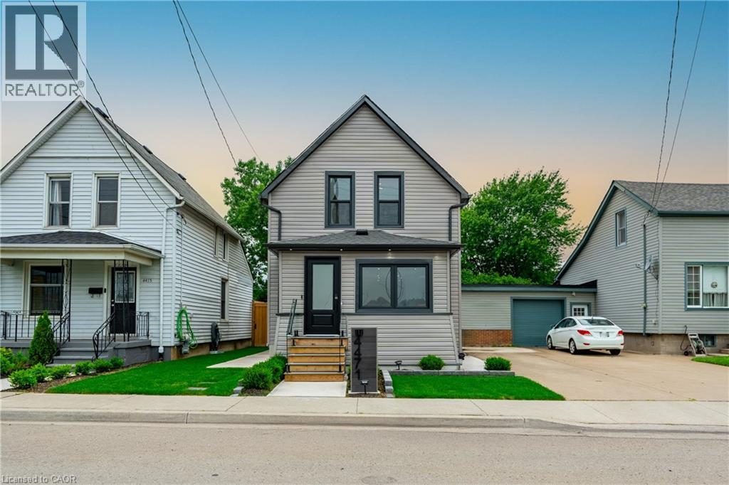 4471 First Avenue, Niagara Falls, Ontario  L2E 4G1 - Photo 1 - 40800363