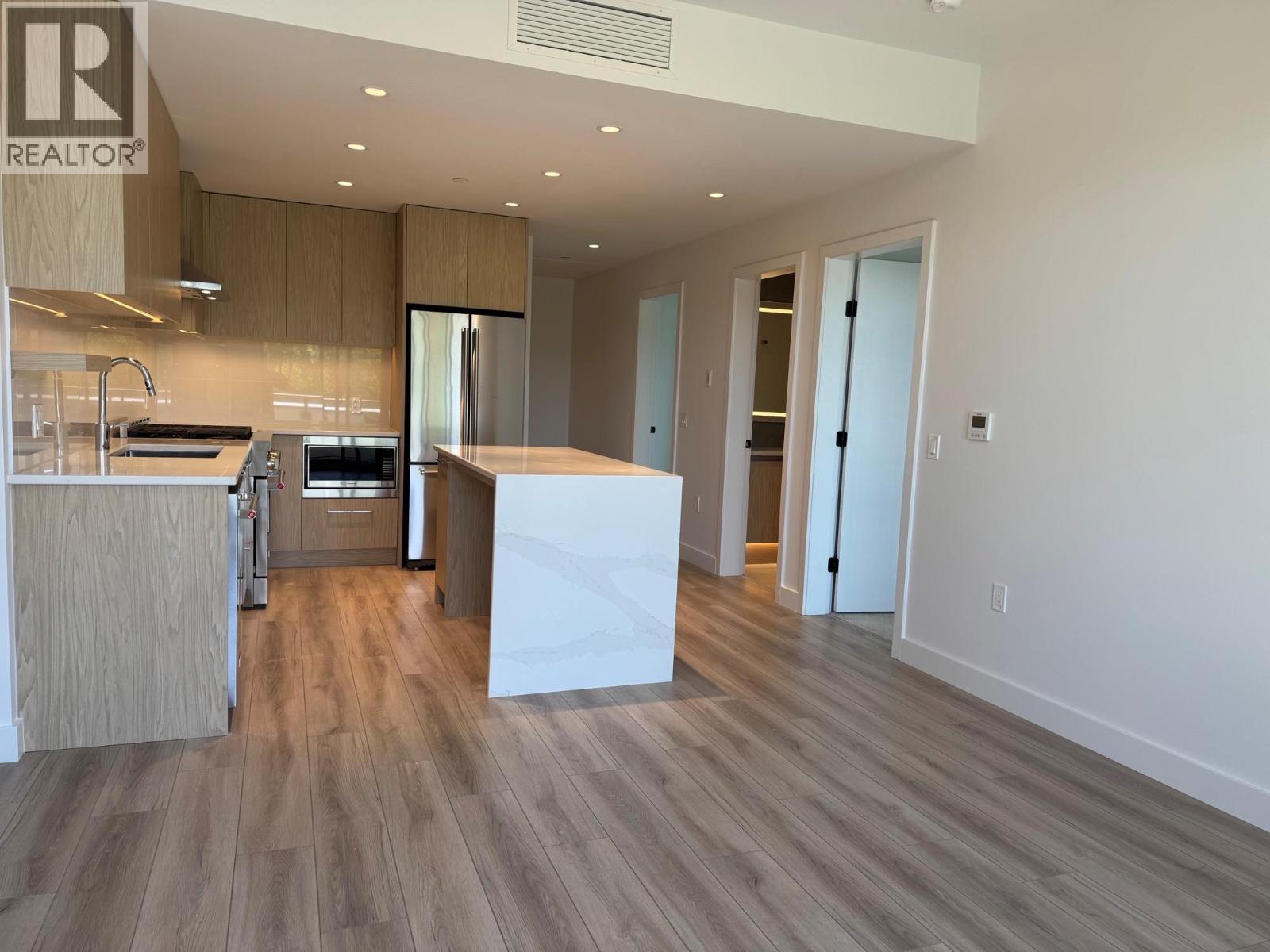 3051 Abbott Street Unit# 310, Kelowna, British Columbia  V1Y 0P1 - Photo 4 - 10375591