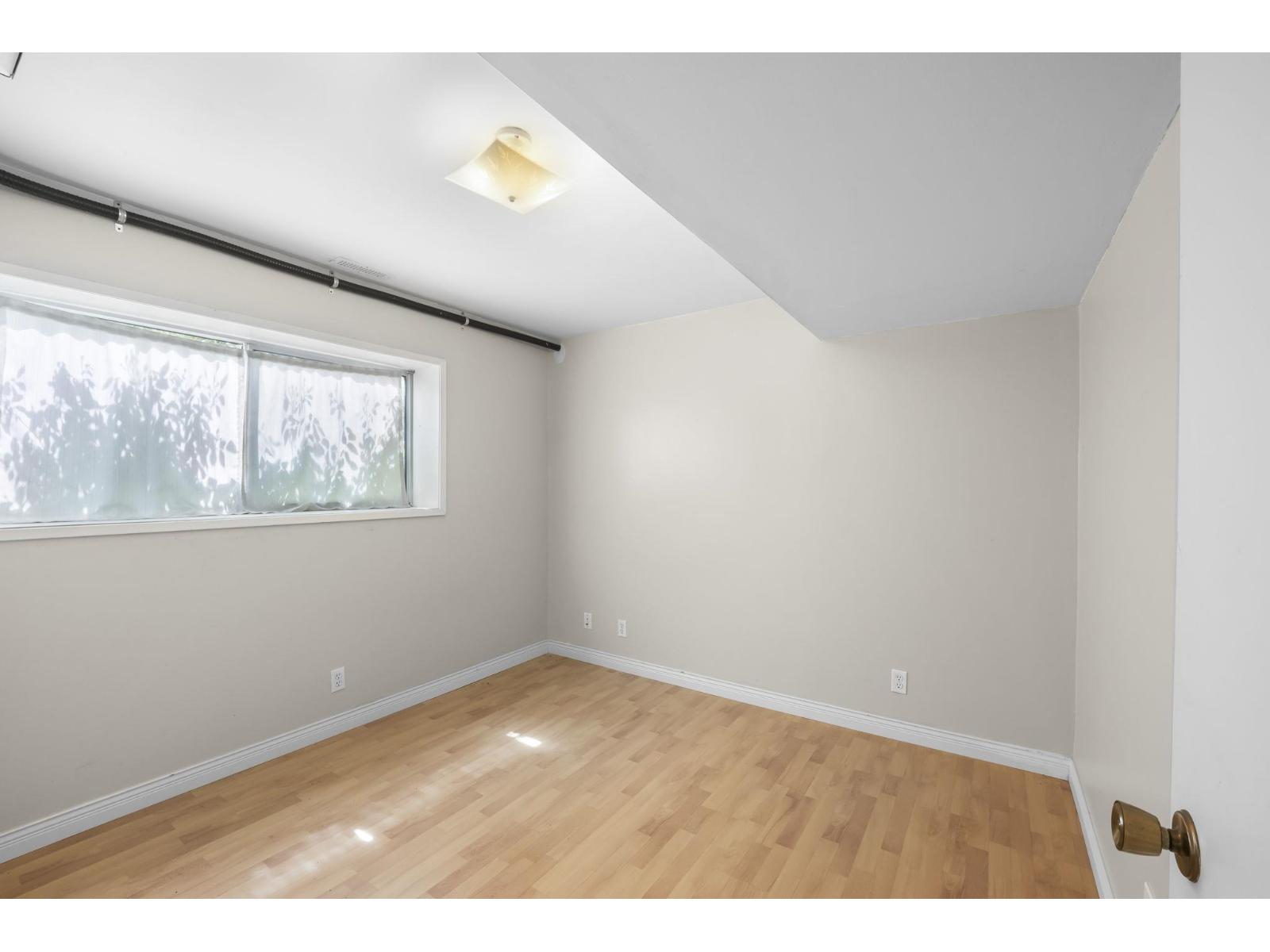 41588 Yarrow Central Road, Yarrow, Yarrow, British Columbia  V2R 5G4 - Photo 8 - R3121459