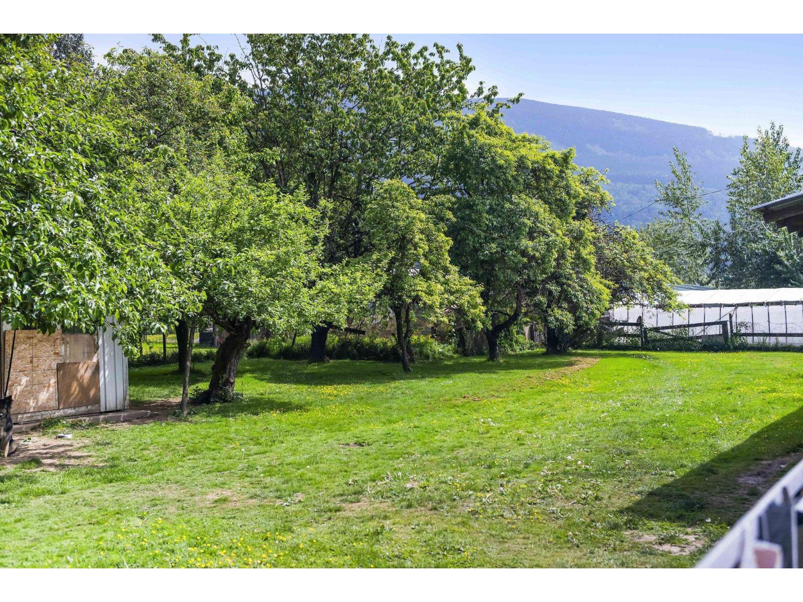 41588 Yarrow Central Road, Yarrow, Yarrow, British Columbia  V2R 5G4 - Photo 26 - R3121459