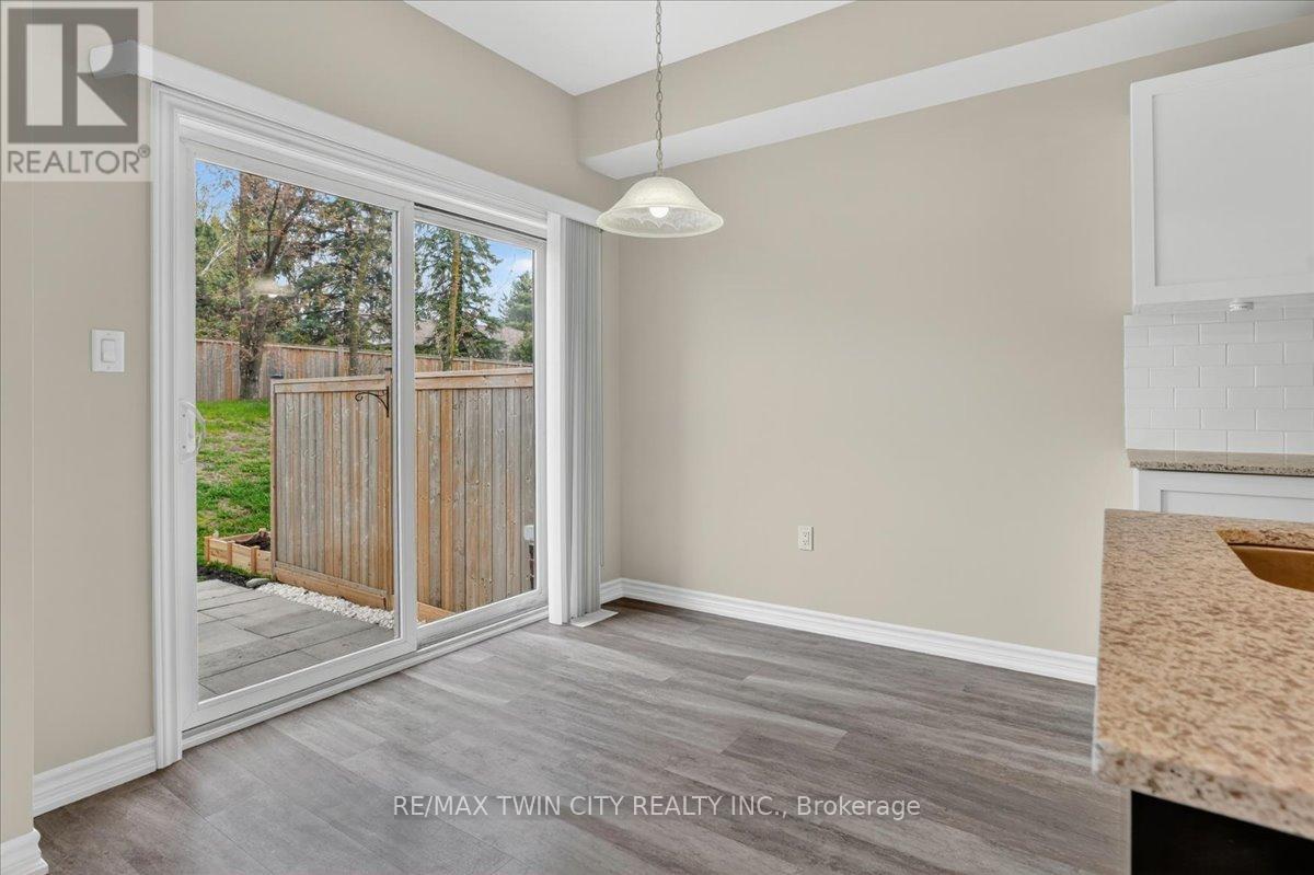 16 - 324 Equestrian Way, Cambridge, Ontario  N3E 0E2 - Photo 14 - X13112706