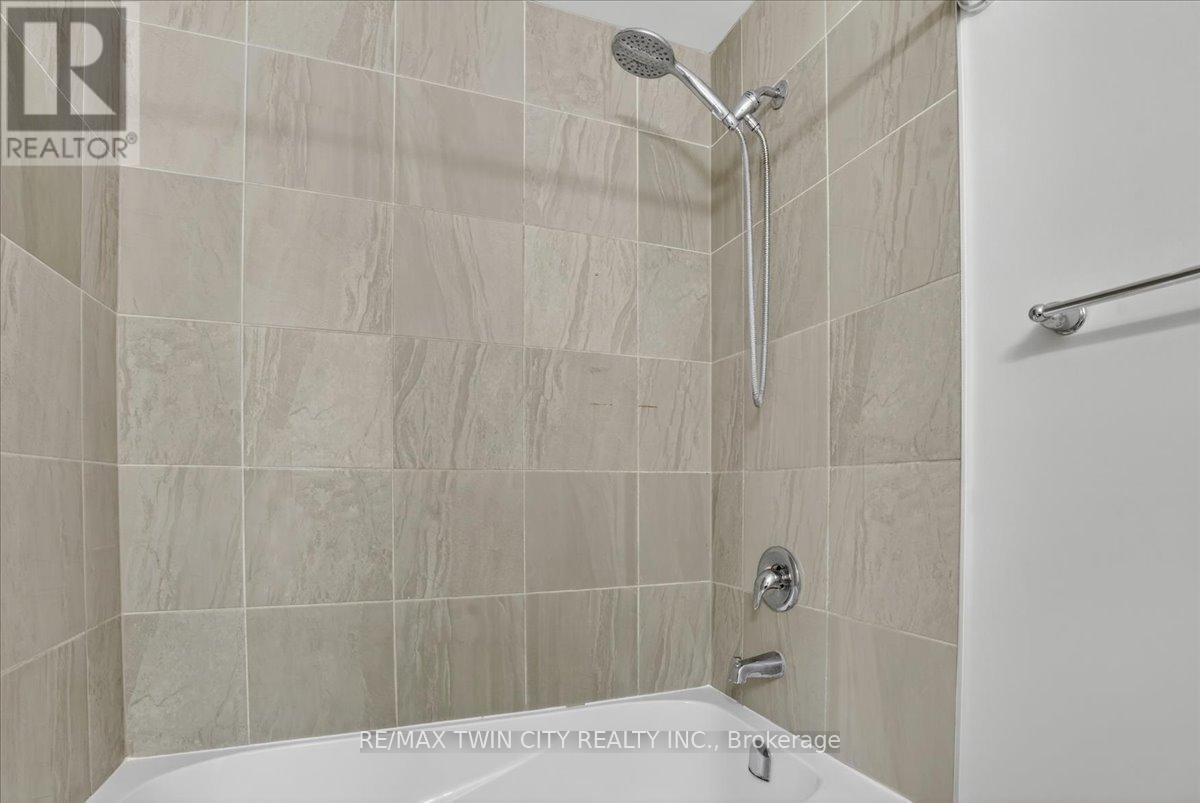 16 - 324 Equestrian Way, Cambridge, Ontario  N3E 0E2 - Photo 35 - X13112706
