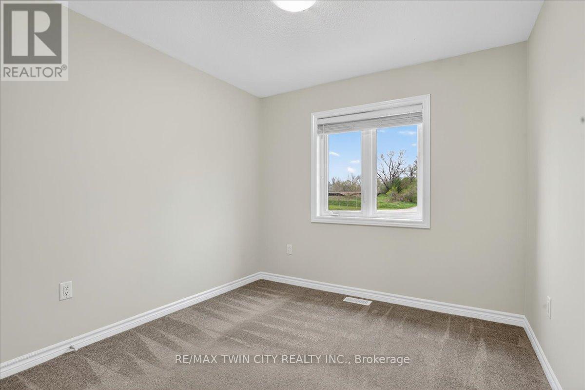 16 - 324 Equestrian Way, Cambridge, Ontario  N3E 0E2 - Photo 39 - X13112706