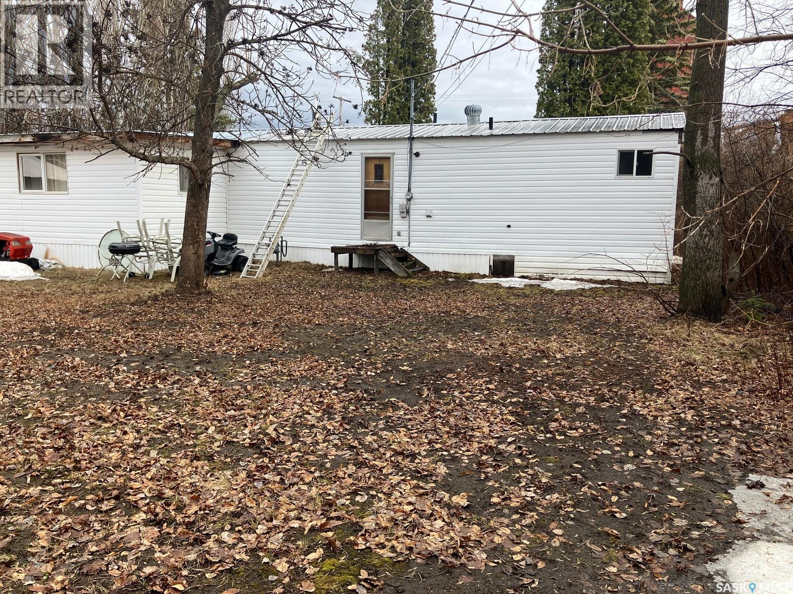 407 Railway Avenue, White Fox, Saskatchewan  S0J 3B0 - Photo 27 - SK035624