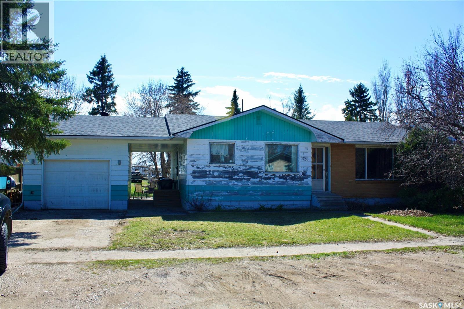 209 2nd Avenue, Allan, Saskatchewan  S0K 0C0 - Photo 1 - SK035597