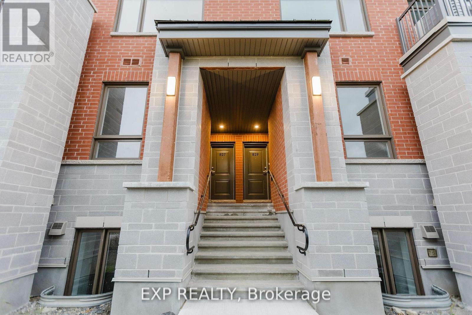 603 Silhouette Private, Ottawa, Ontario  K2J 4S3 - Photo 2 - X13112854