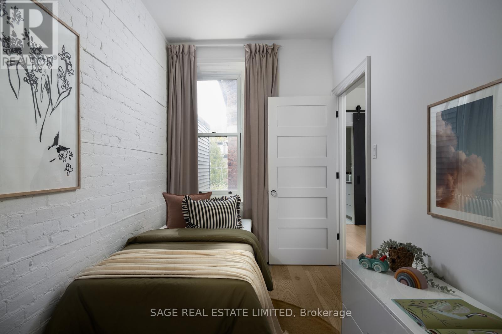 96 De Grassi Street, Toronto, Ontario  M4M 2K3 - Photo 16 - E13112788