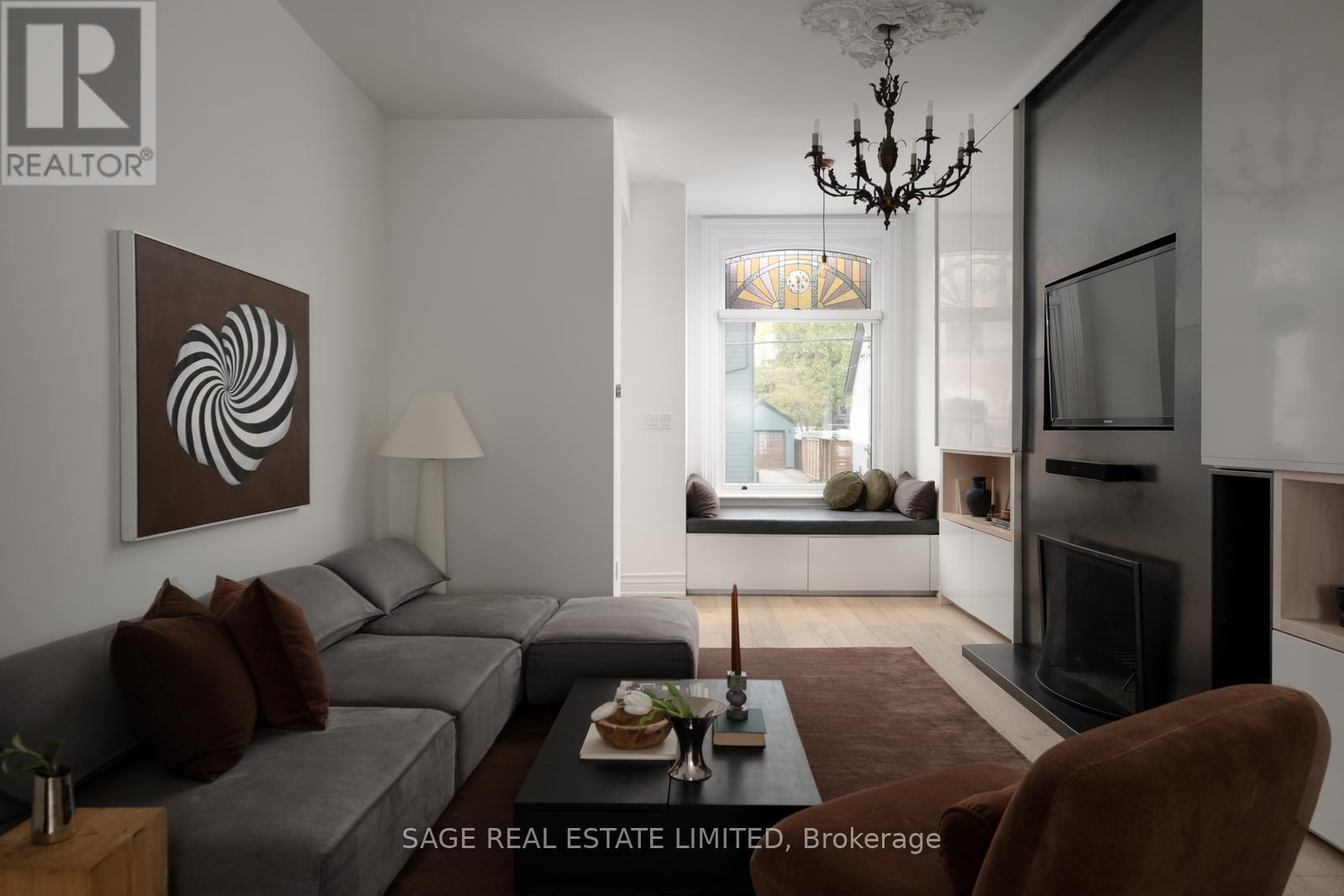 96 De Grassi Street, Toronto, Ontario  M4M 2K3 - Photo 3 - E13112788