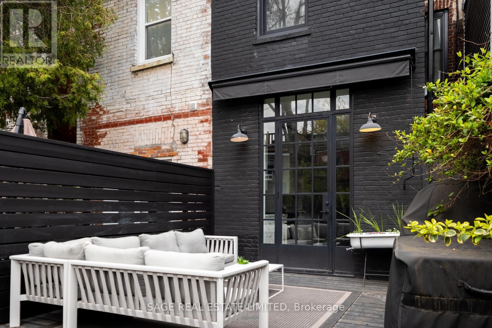 96 De Grassi Street, Toronto, Ontario  M4M 2K3 - Photo 46 - E13112788