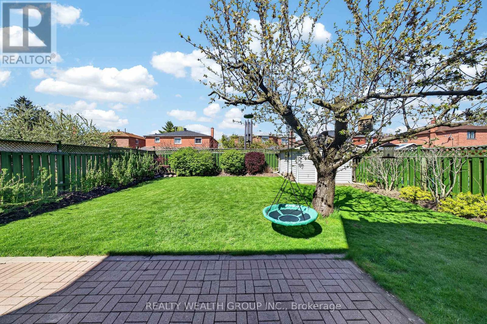 42 Cherhill Drive, Vaughan, Ontario  L6A 1H6 - Photo 34 - N13109956