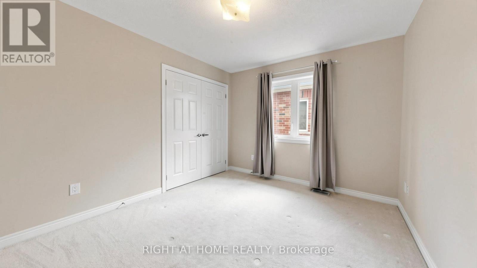 2379 Quetico Crescent, Oakville, Ontario  L6M 0J3 - Photo 23 - W12950224