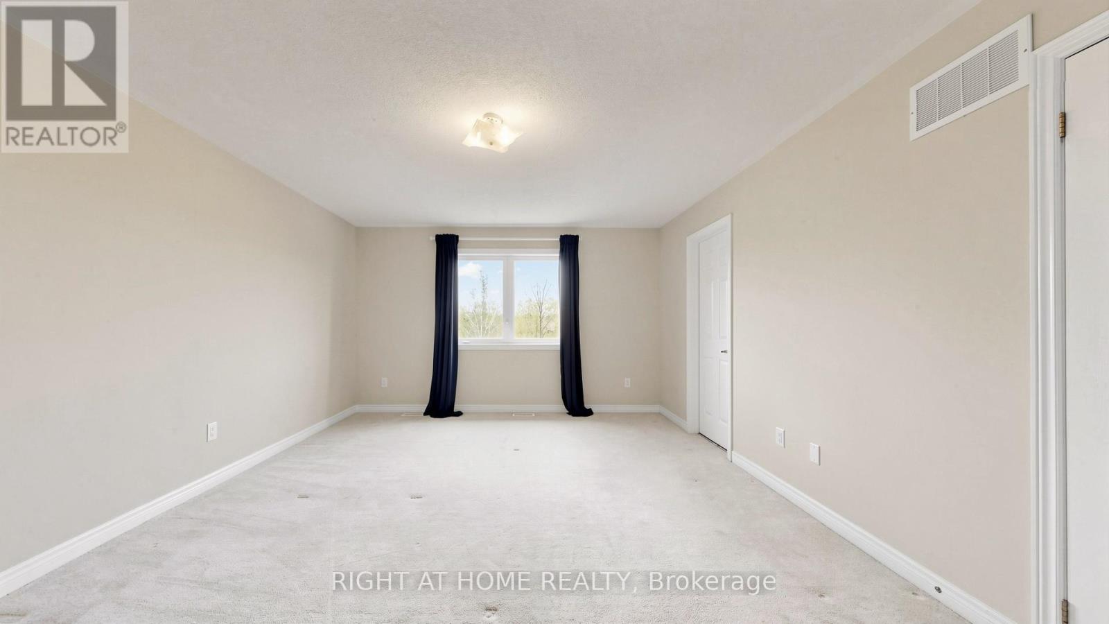 2379 Quetico Crescent, Oakville, Ontario  L6M 0J3 - Photo 14 - W12950224