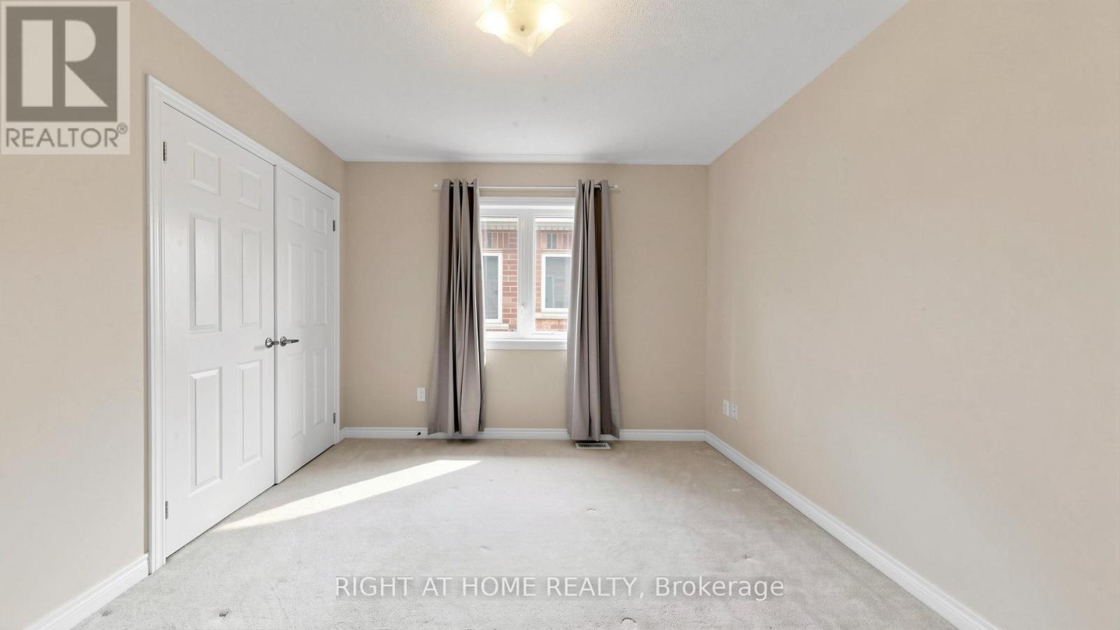 2379 Quetico Crescent, Oakville, Ontario  L6M 0J3 - Photo 24 - W12950224