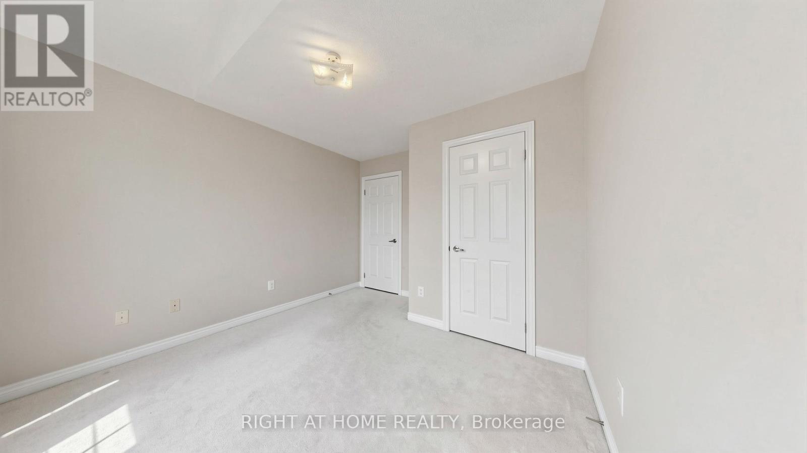 2379 Quetico Crescent, Oakville, Ontario  L6M 0J3 - Photo 20 - W12950224