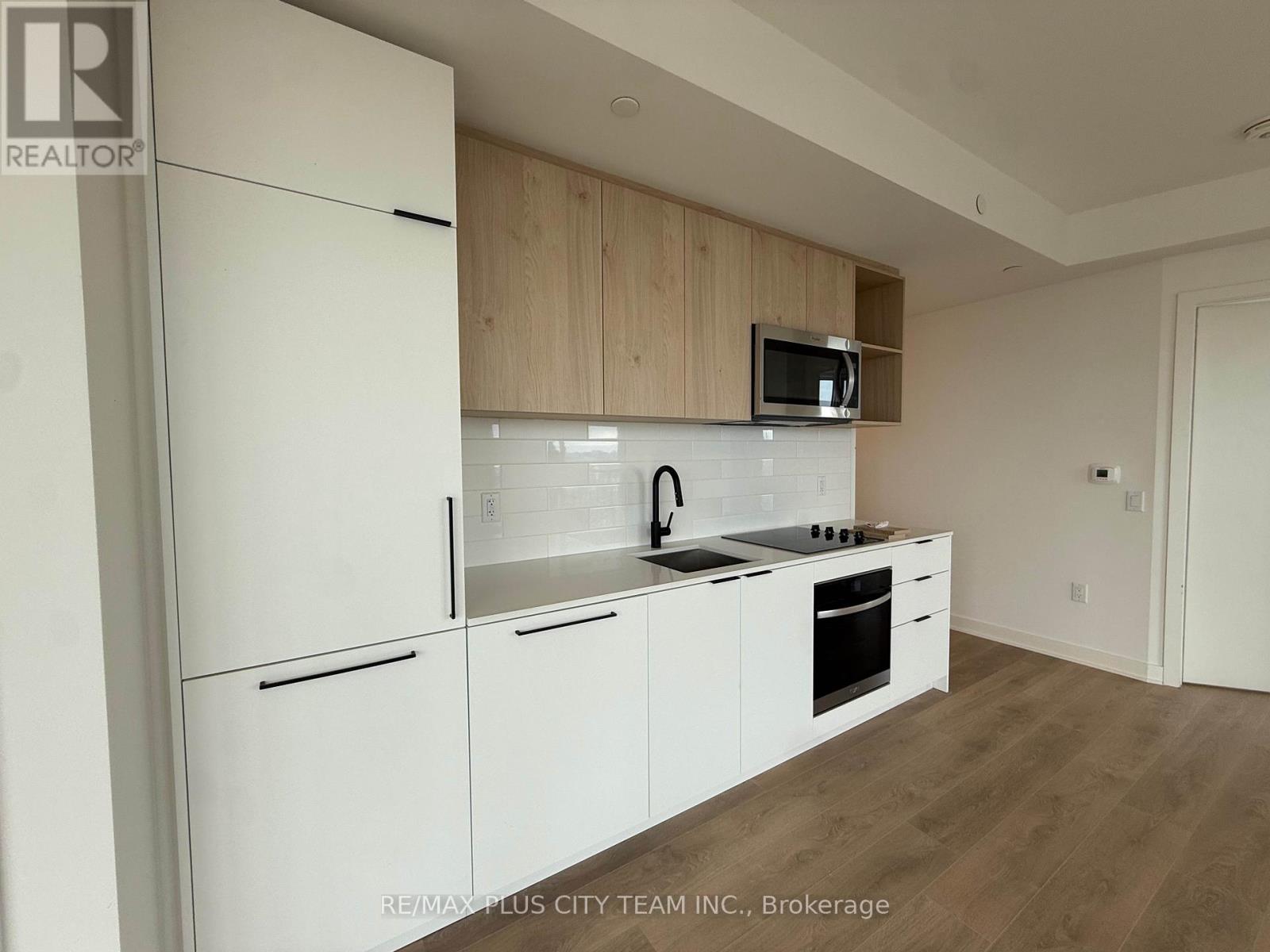 2110 - 1185 Dupont Street, Toronto, Ontario  M6H 0G5 - Photo 11 - W13102522
